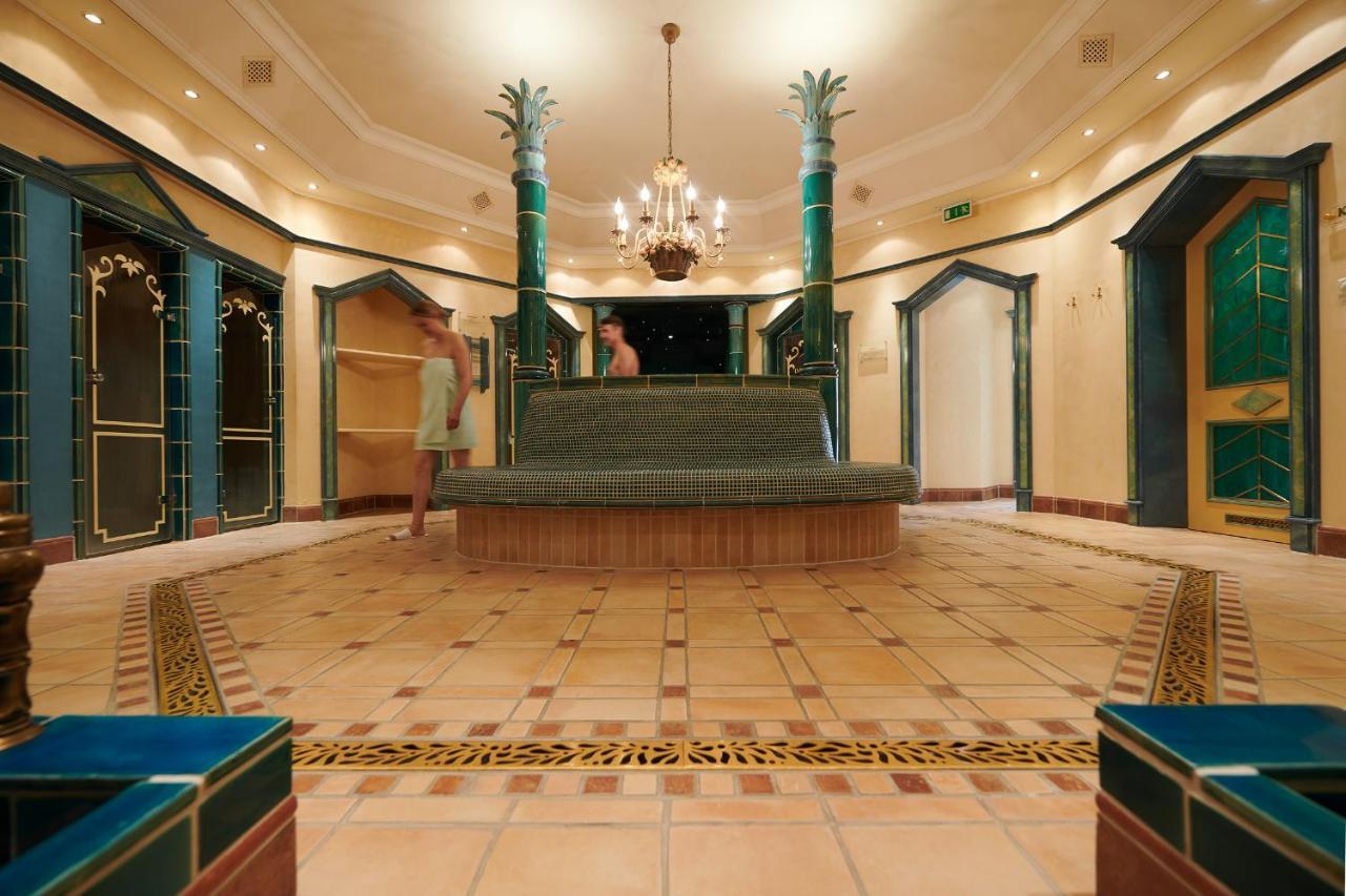 Schuele'S Wellnessresort & Spa Adults Only Оберстдорф Экстерьер фото