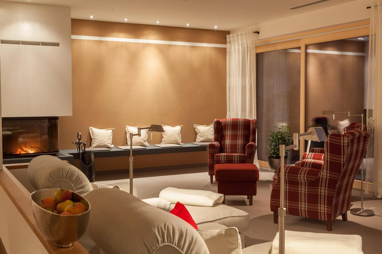 Schuele'S Wellnessresort & Spa Adults Only Оберстдорф Экстерьер фото